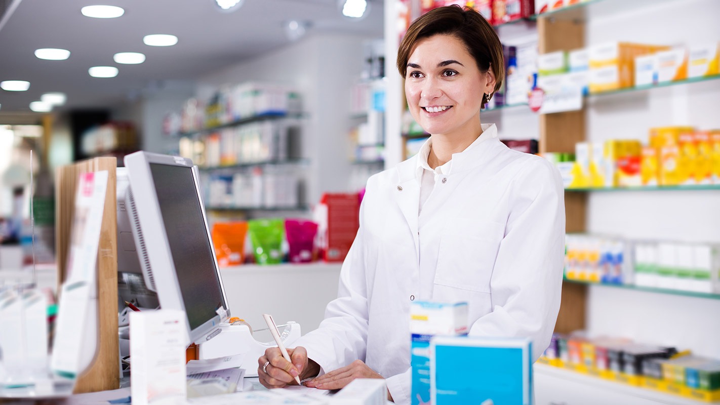 CLAMED Farmácias Contrata Atendente